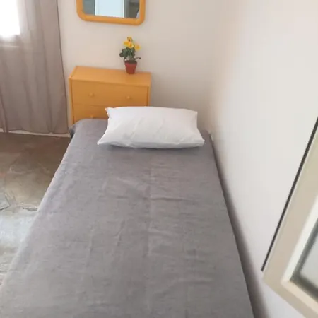 Apart Otel Athina House 1