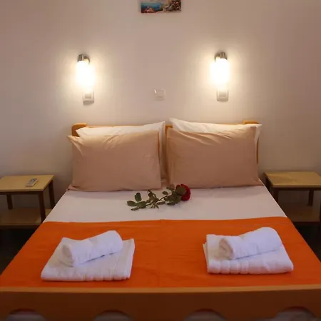 Athina House 1